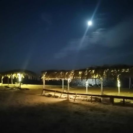 Отель Nuweiba Oasis Экстерьер фото
