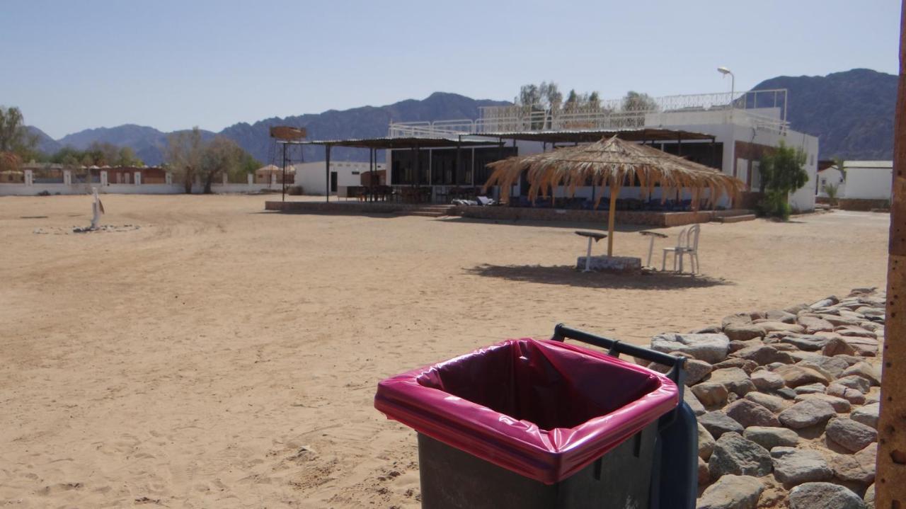 Отель Nuweiba Oasis Экстерьер фото