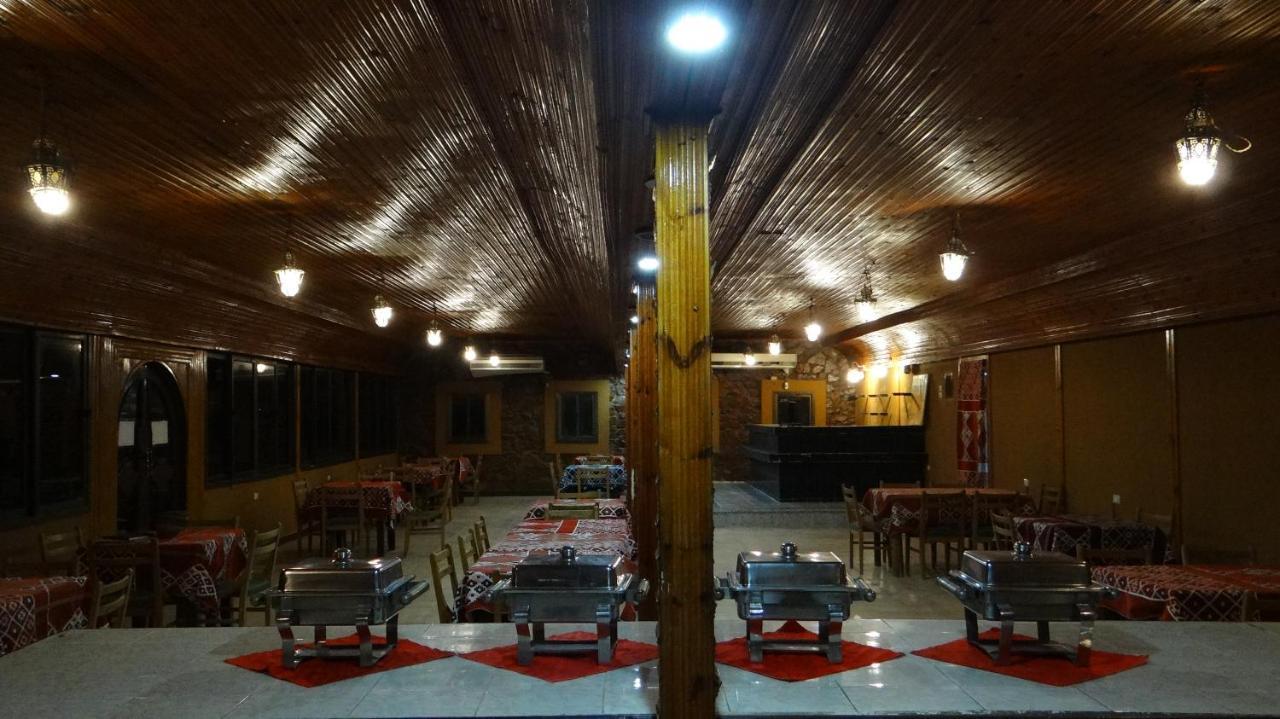 Отель Nuweiba Oasis Экстерьер фото
